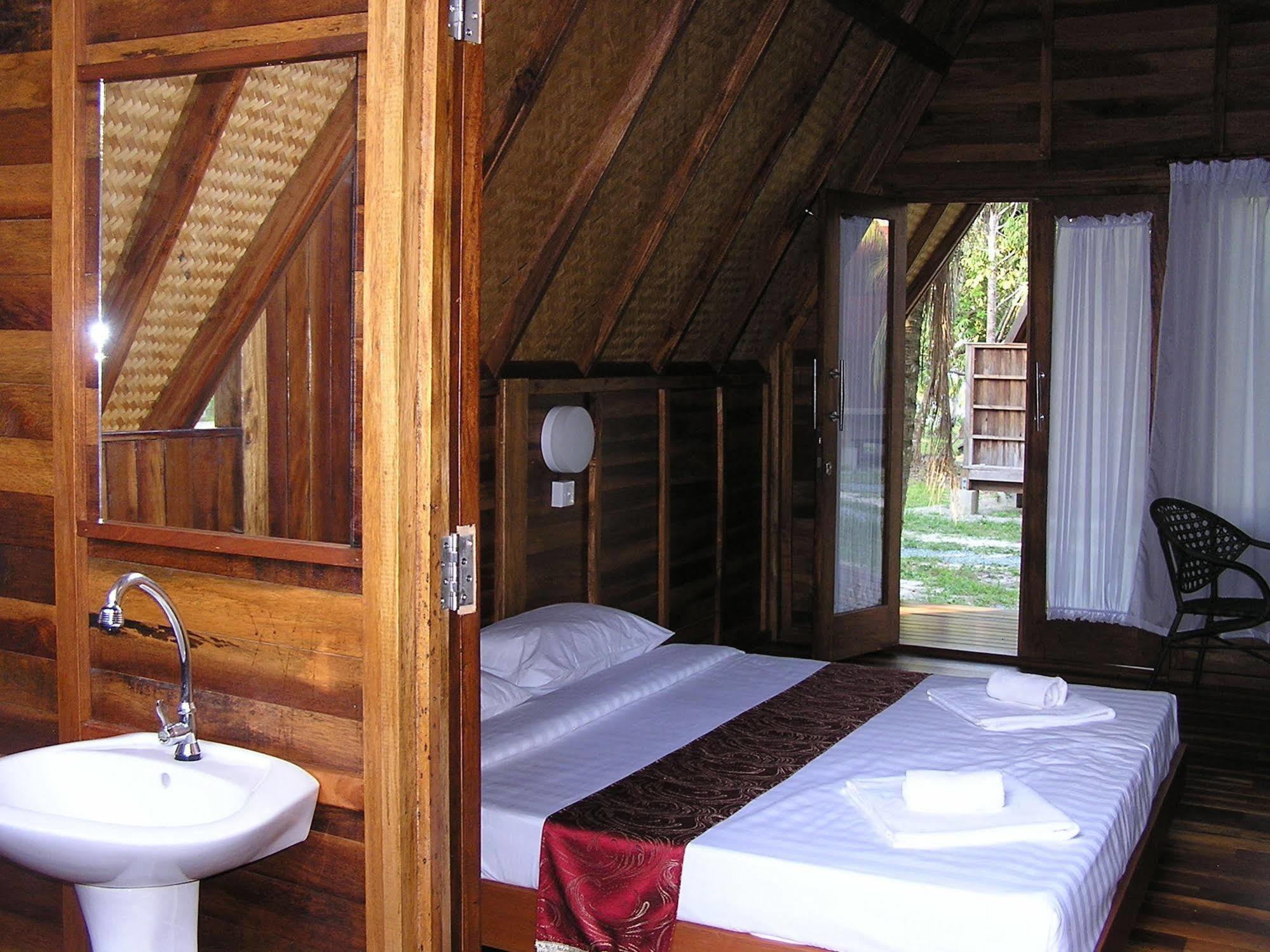 North Borneo Biostation Resort Kudat Ngoại thất bức ảnh